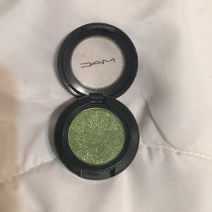 Swimming MAC Eyeshadow (Green)